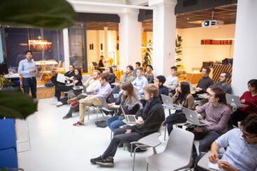 Artefact forme pour recruter